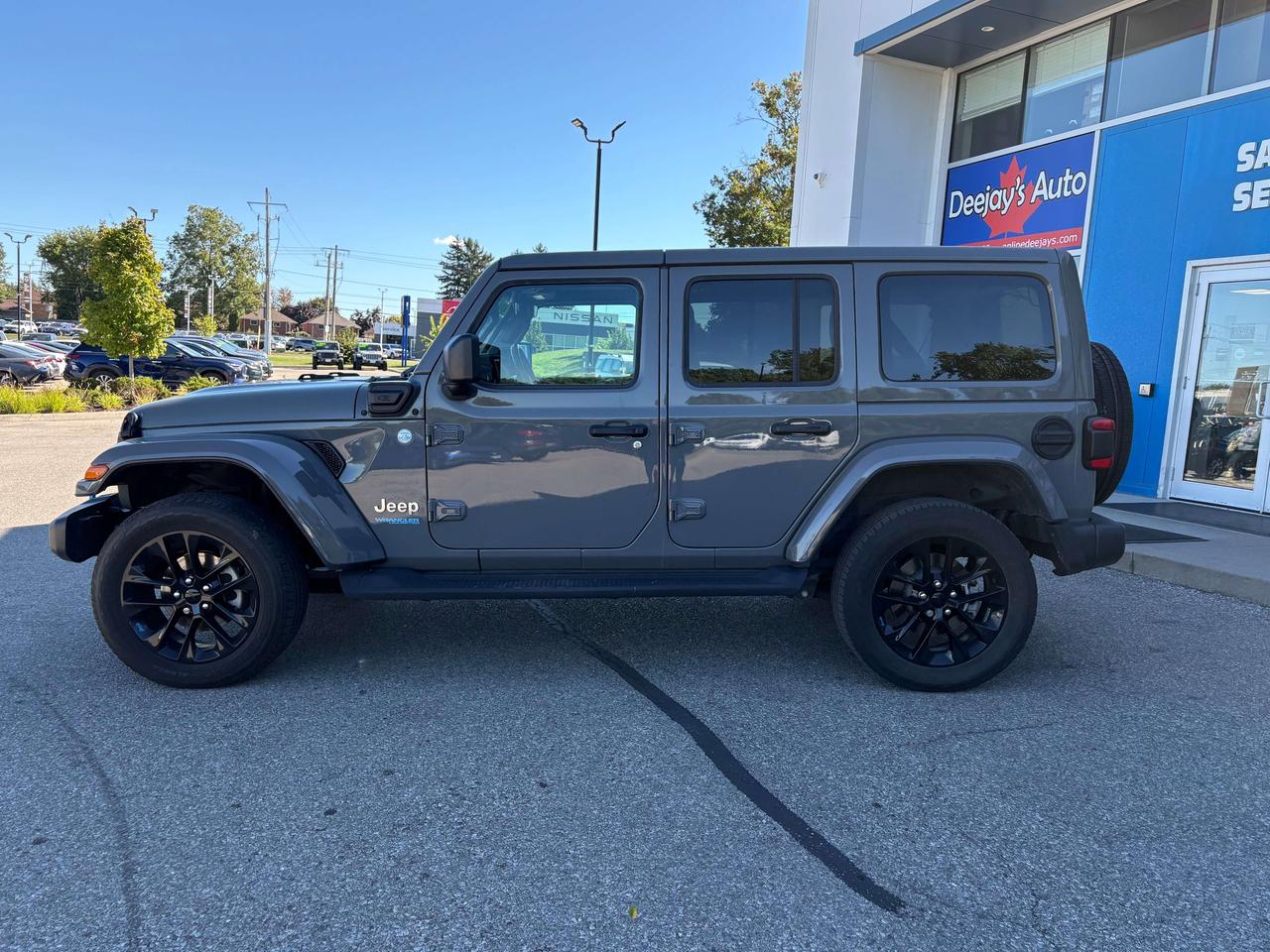 2022 Jeep Wrangler Sahara Hybrid AWD   Brown Leather   One Owner Photo