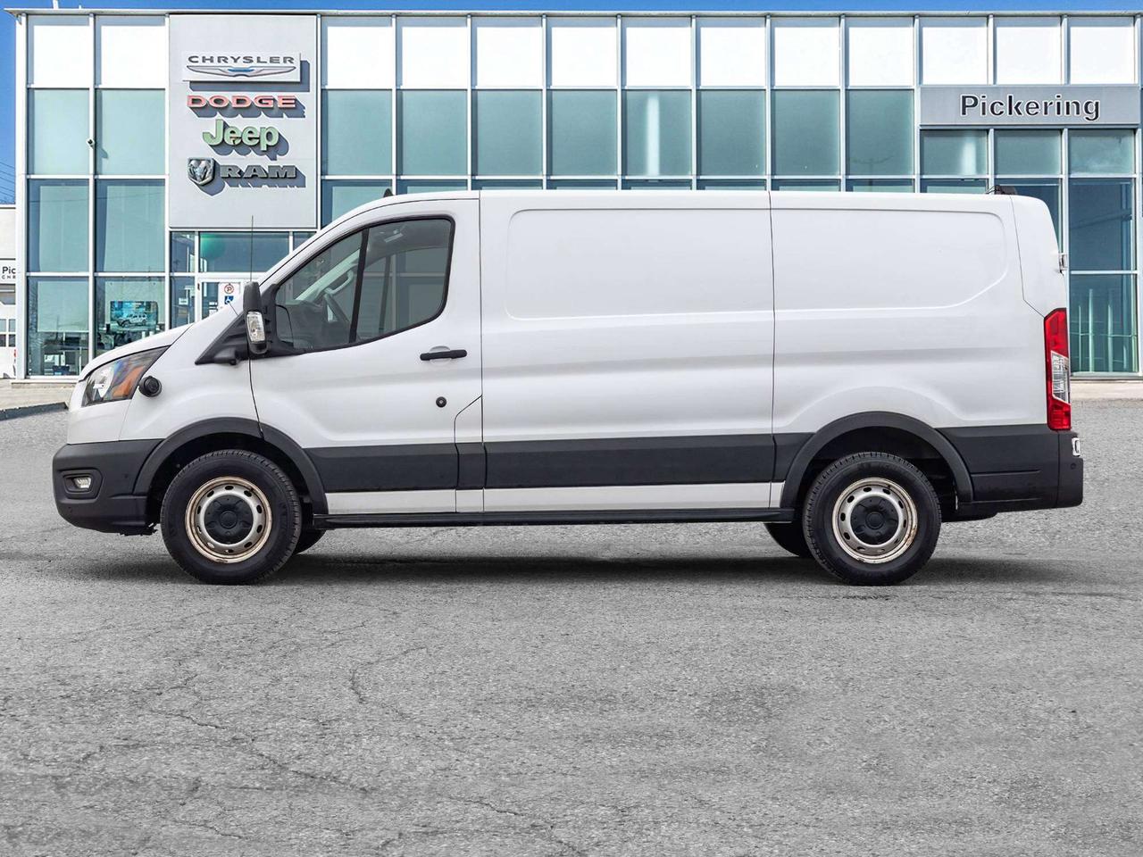 2022 Ford Transit-150  Photo2