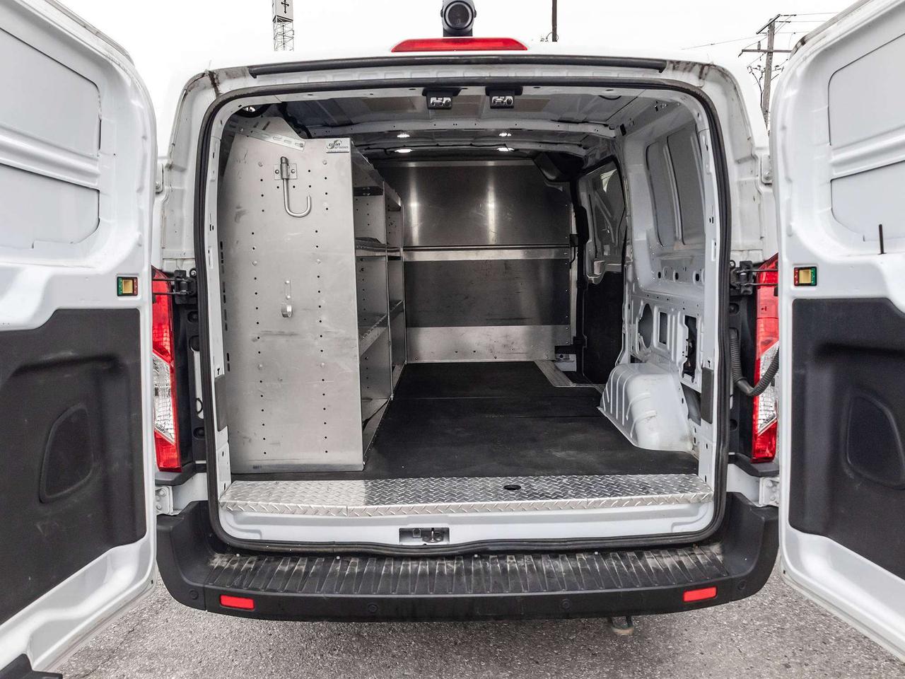 2022 Ford Transit-150  Photo