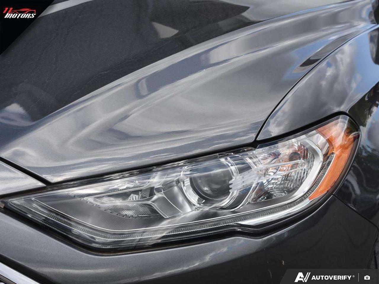2018 Ford Fusion SE FWD   LOW KMS   CERTIFIED Photo