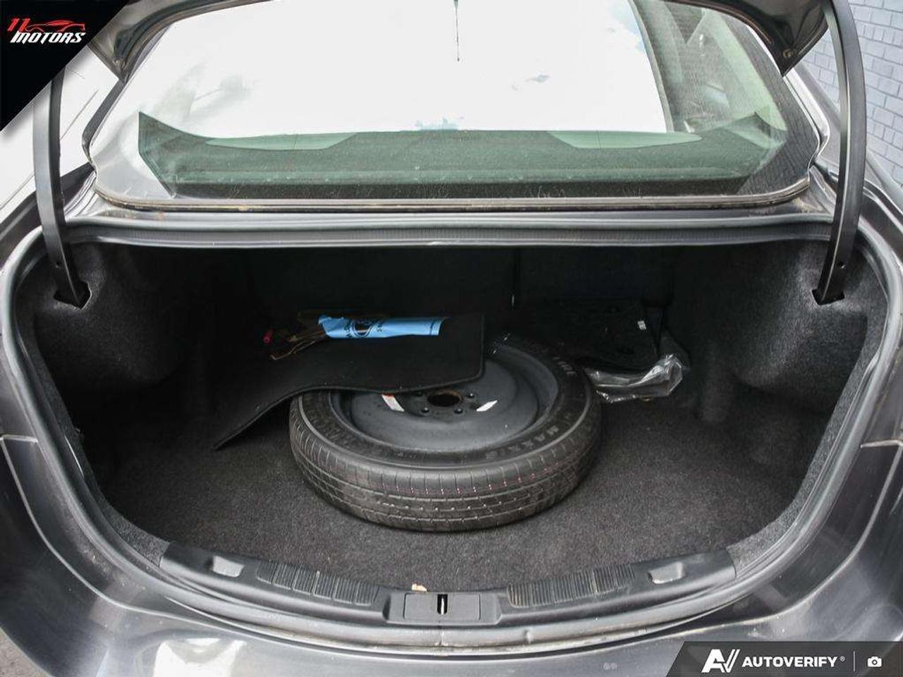 2018 Ford Fusion SE FWD   LOW KMS   CERTIFIED Photo
