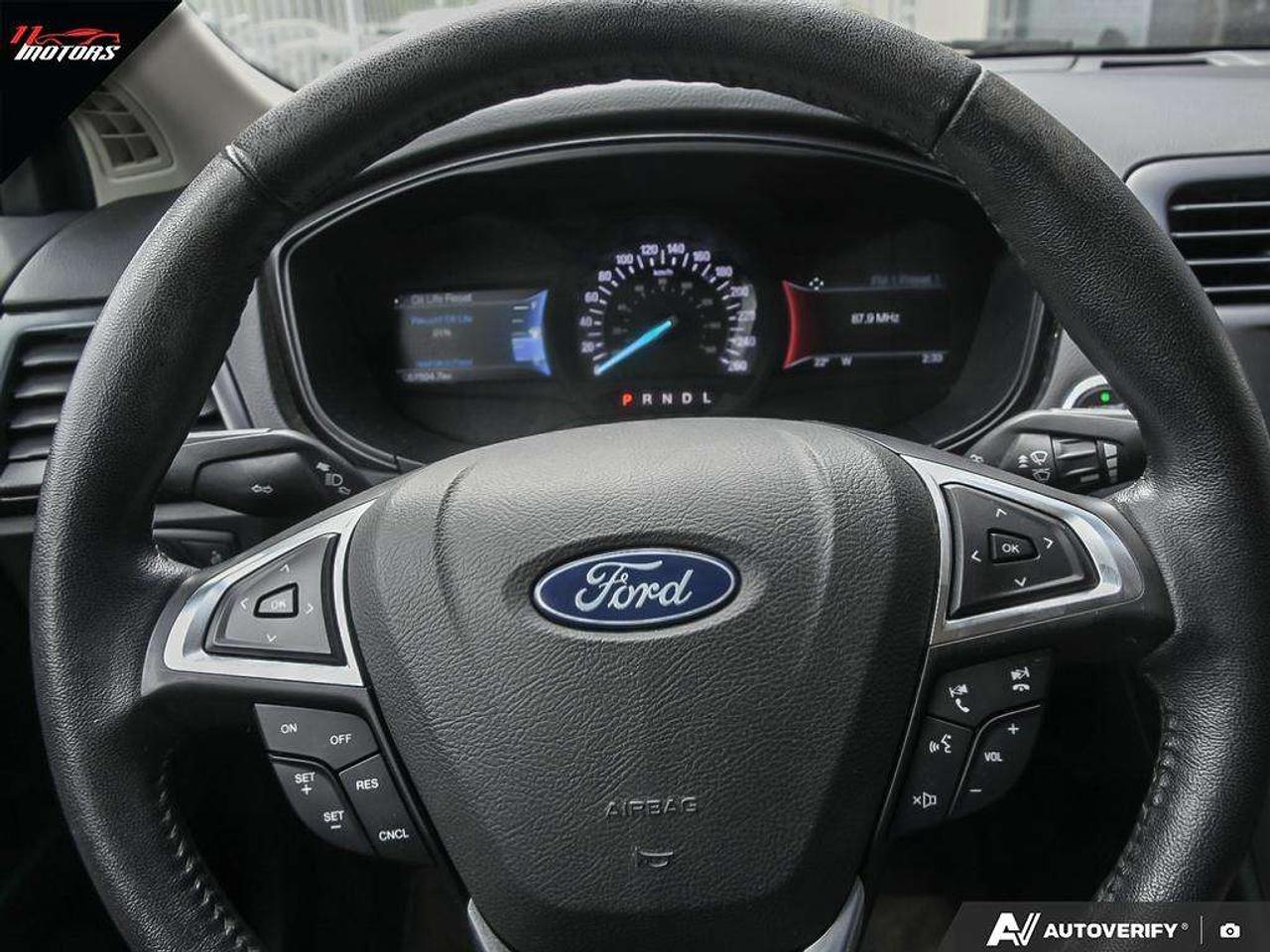 2018 Ford Fusion SE FWD   LOW KMS   CERTIFIED Photo