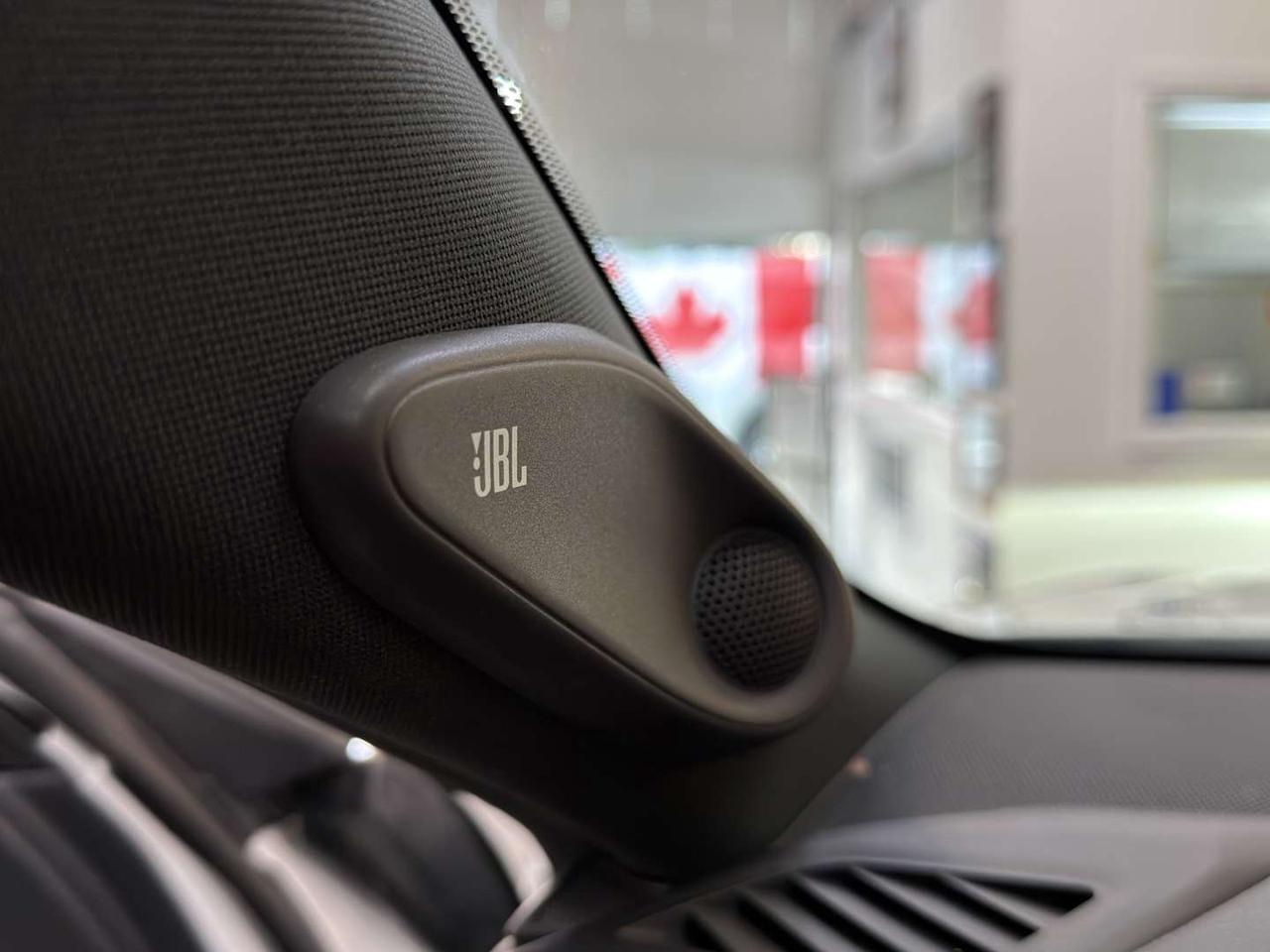 2023 Toyota Crown Platinum Hybrid AWD   FULLY LOADED   JBL   360 Cam Photo