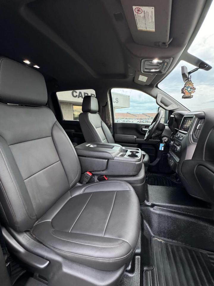 2020 Chevrolet Silverado 2500 4WD Crew Cab 159 Work Truck 6'8 Box Photo