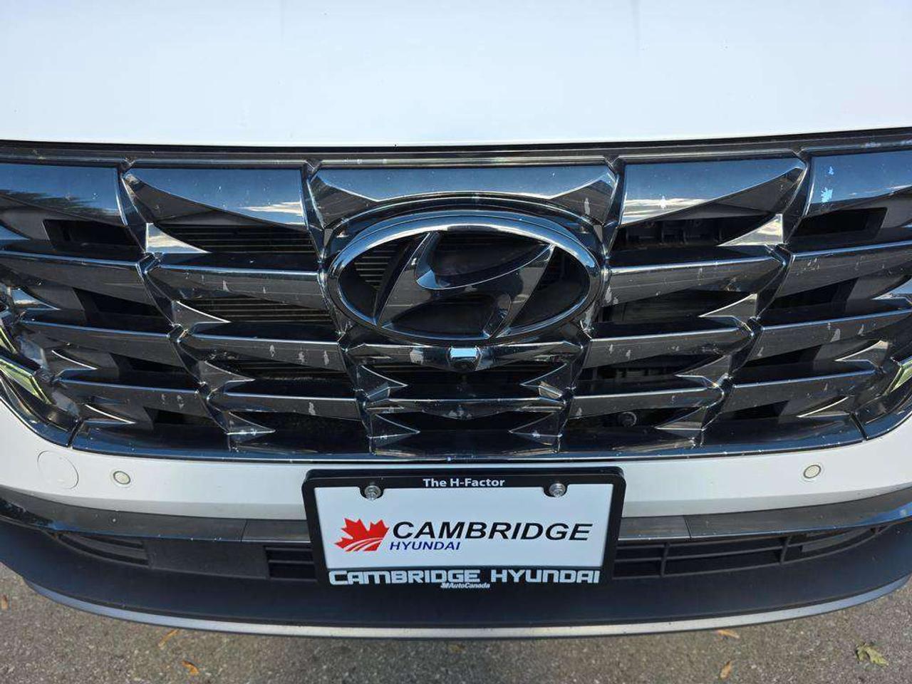 2024 Hyundai Tucson Ultimate   VENT. LEATHER BOSE P.ROOF 6.6L/100KM Photo