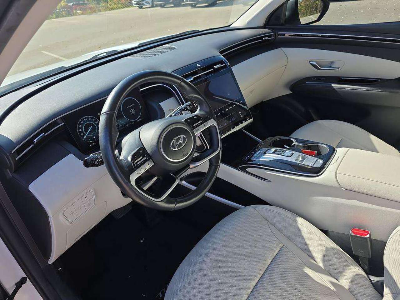 2024 Hyundai Tucson Ultimate   VENT. LEATHER BOSE P.ROOF 6.6L/100KM Photo