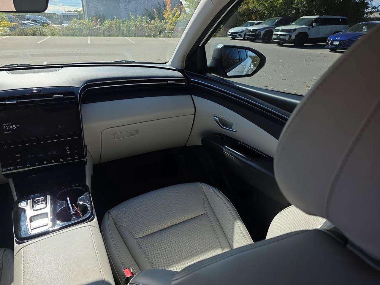 2024 Hyundai Tucson Ultimate   VENT. LEATHER BOSE P.ROOF 6.6L/100KM Photo