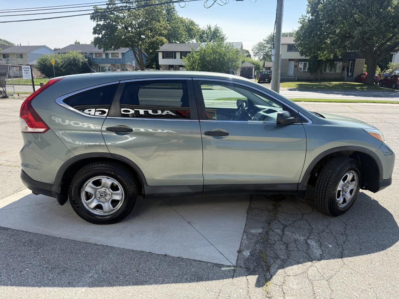 2012 Honda CR-V 2WD LX Photo