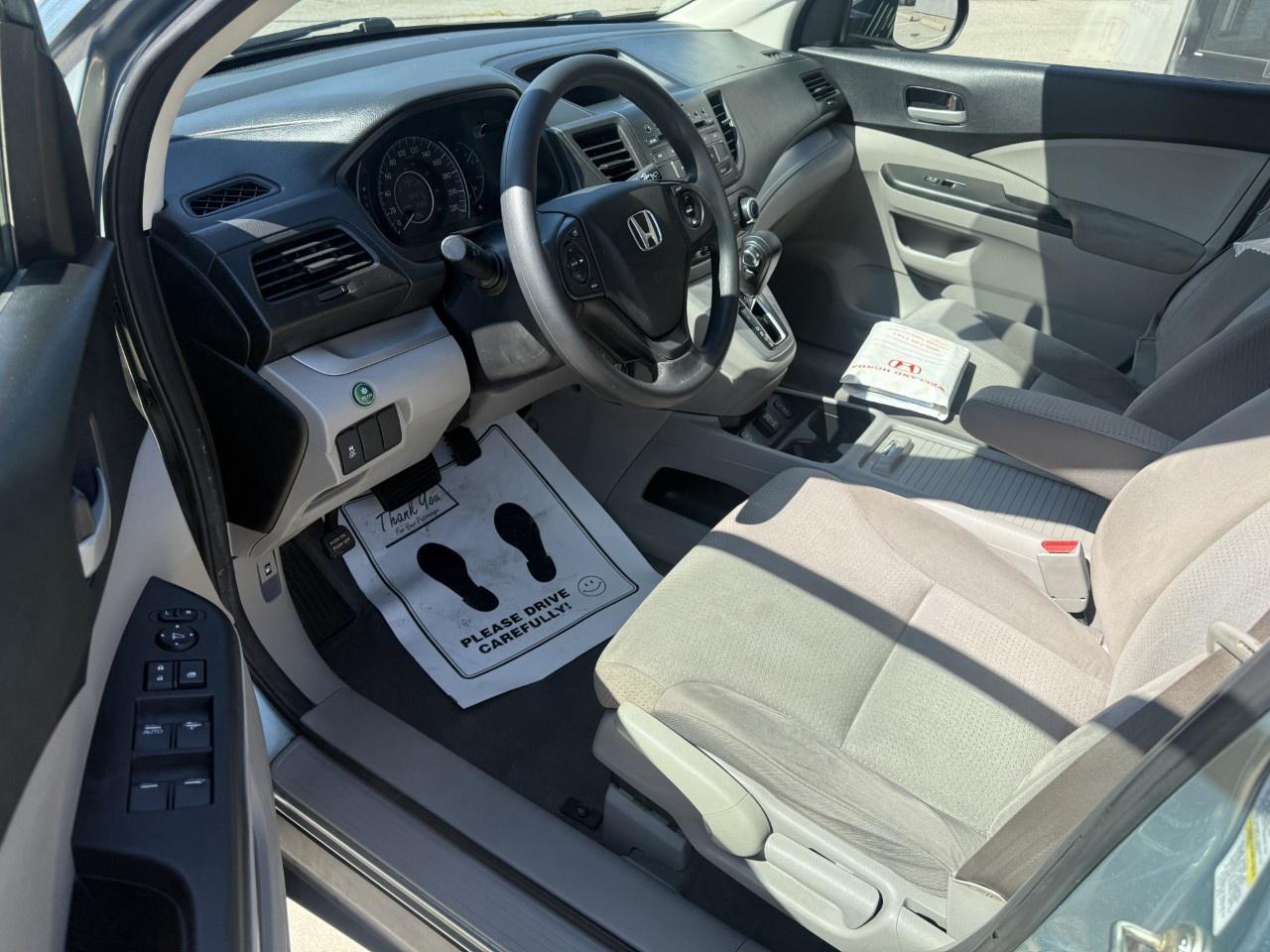 2012 Honda CR-V 2WD LX Photo