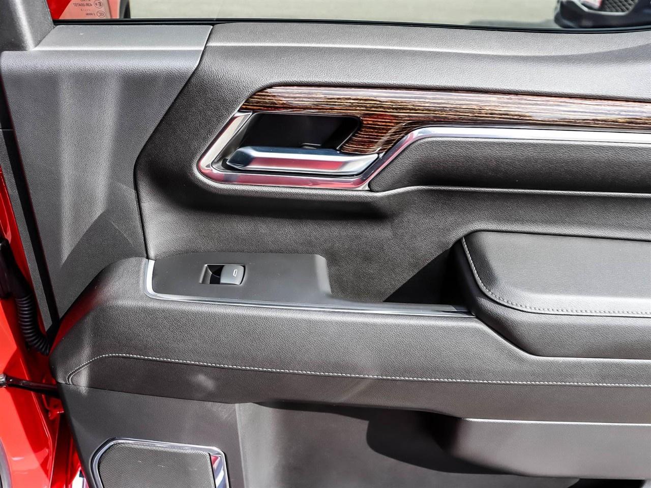 2023 GMC Sierra 1500 Crew Cab Short Box 4-Wheel Drive SLE Photo
