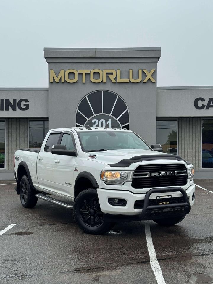 2019 RAM 2500 Big Horn 4x4 Crew Cab 6'4 Box Photo5