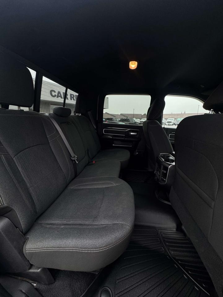 2019 RAM 2500 Big Horn 4x4 Crew Cab 6'4 Box Photo