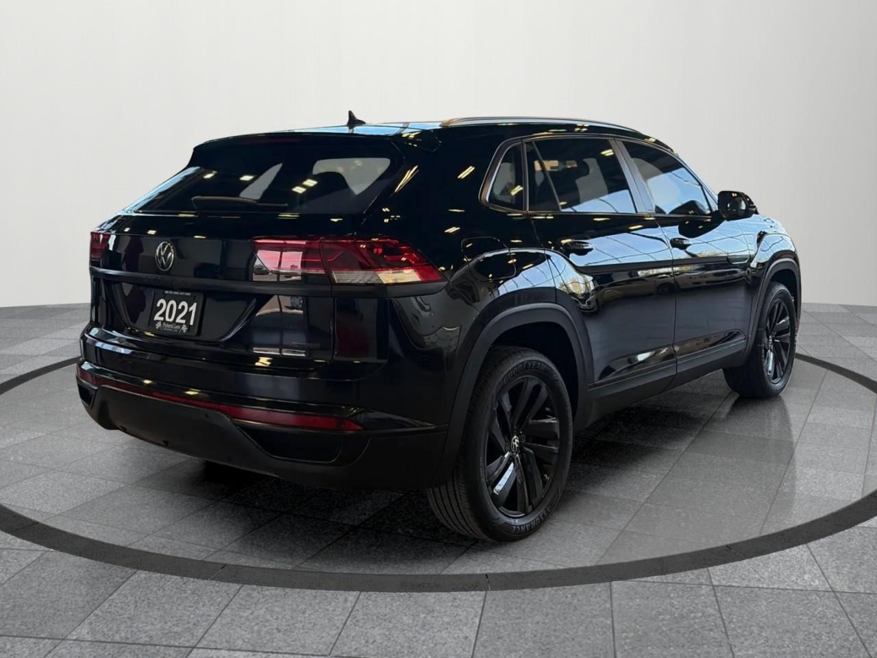 2021 Volkswagen Atlas Cross Sport 2.0 TSI Highline 4dr All-Wheel Drive 4MOTION Photo
