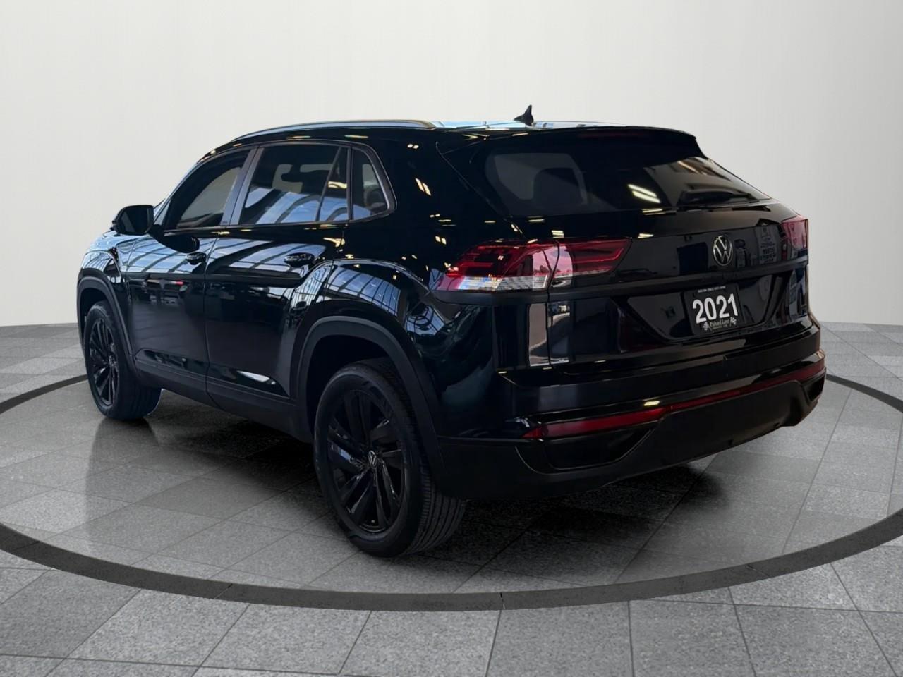 2021 Volkswagen Atlas Cross Sport 2.0 TSI Highline 4dr All-Wheel Drive 4MOTION Photo