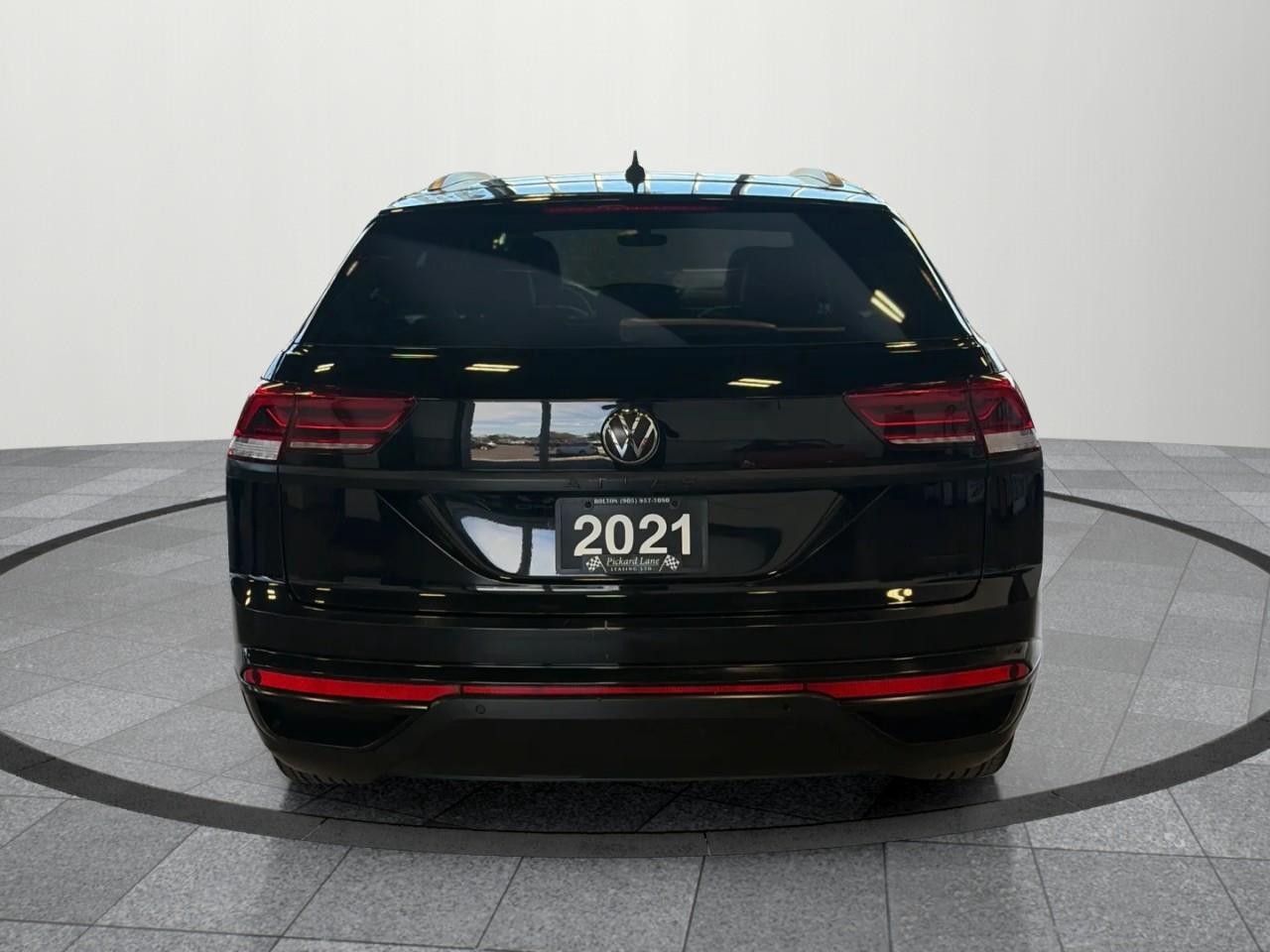 2021 Volkswagen Atlas Cross Sport 2.0 TSI Highline 4dr All-Wheel Drive 4MOTION Photo