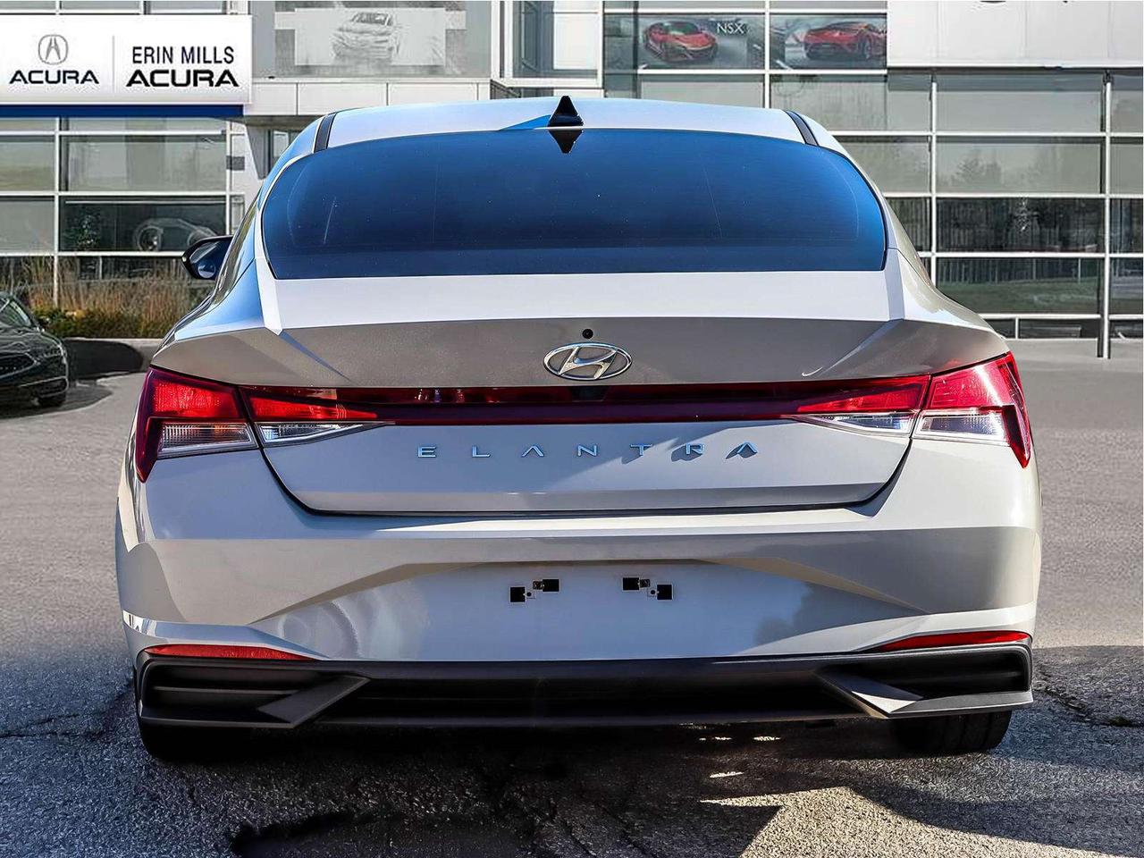 2023 Hyundai Elantra PREFERRED   CARPLAY   BSW   SUNROOF   STARTER Photo