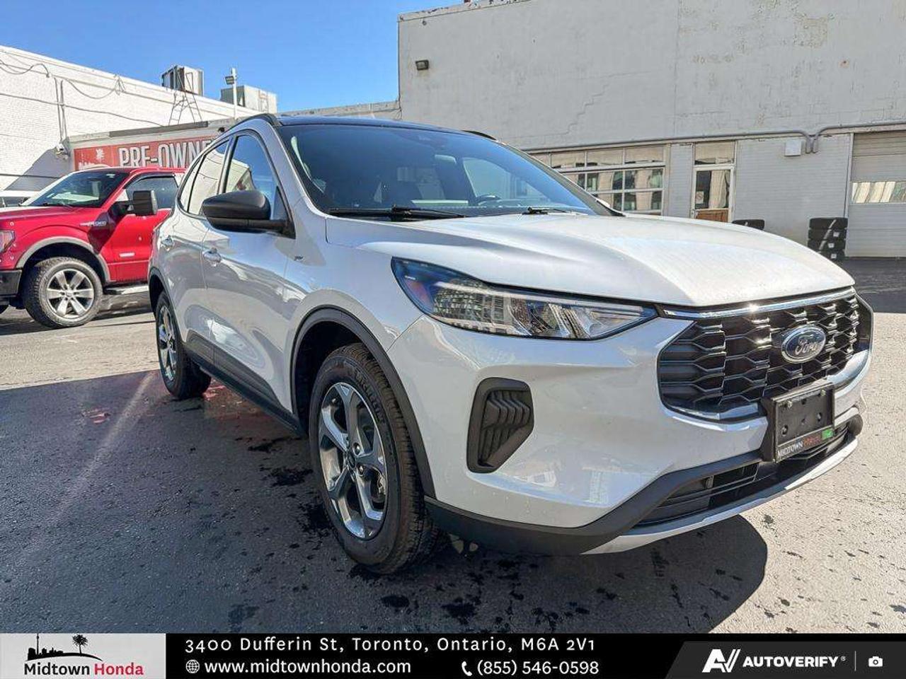 2025 Ford Escape ST-Line AWD Photo