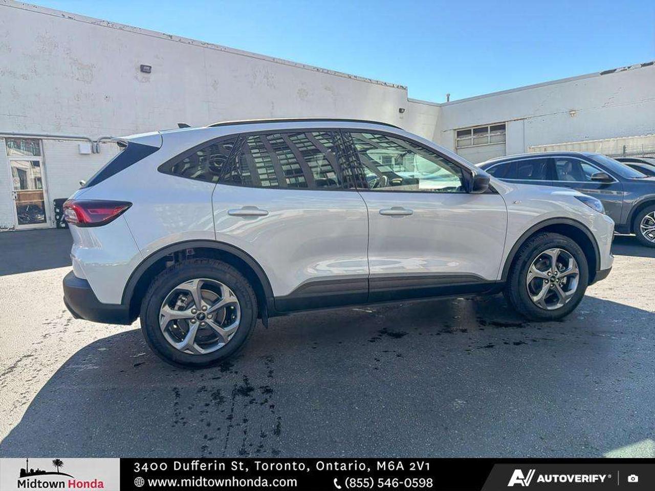 2025 Ford Escape ST-Line AWD Photo