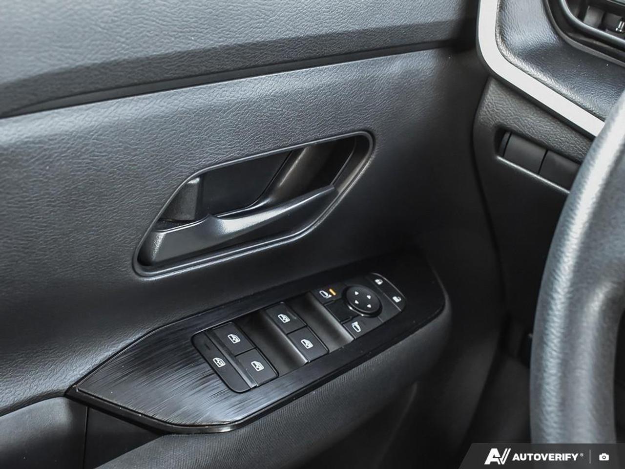 2025 Nissan Kicks S 4dr All-Wheel Drive Photo