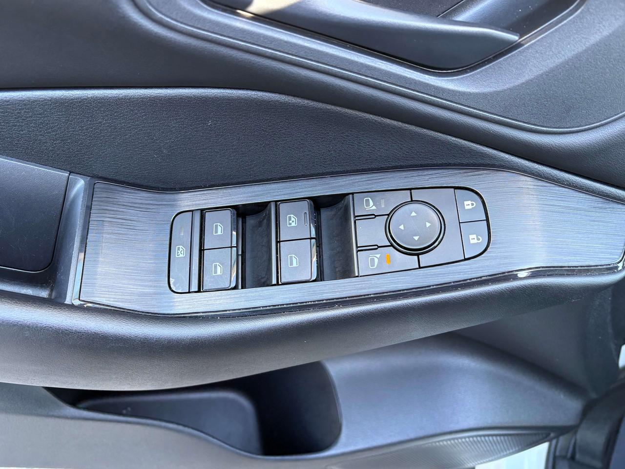 2025 Nissan Rogue S AWD   Factory Warranty   Clean Carfax Photo