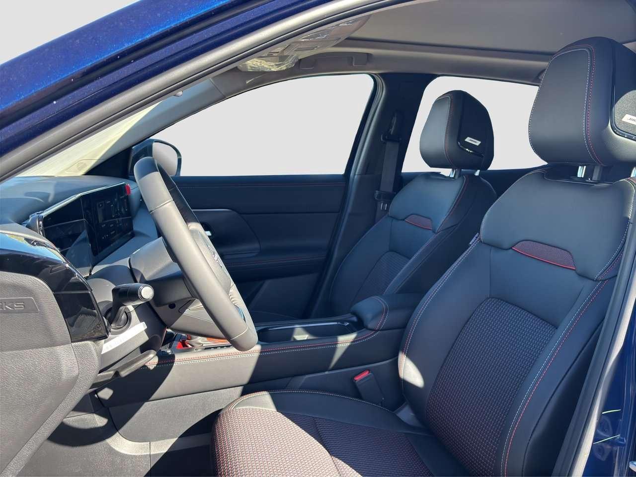 2027 Nissan Kicks SR Premium AWD Photo