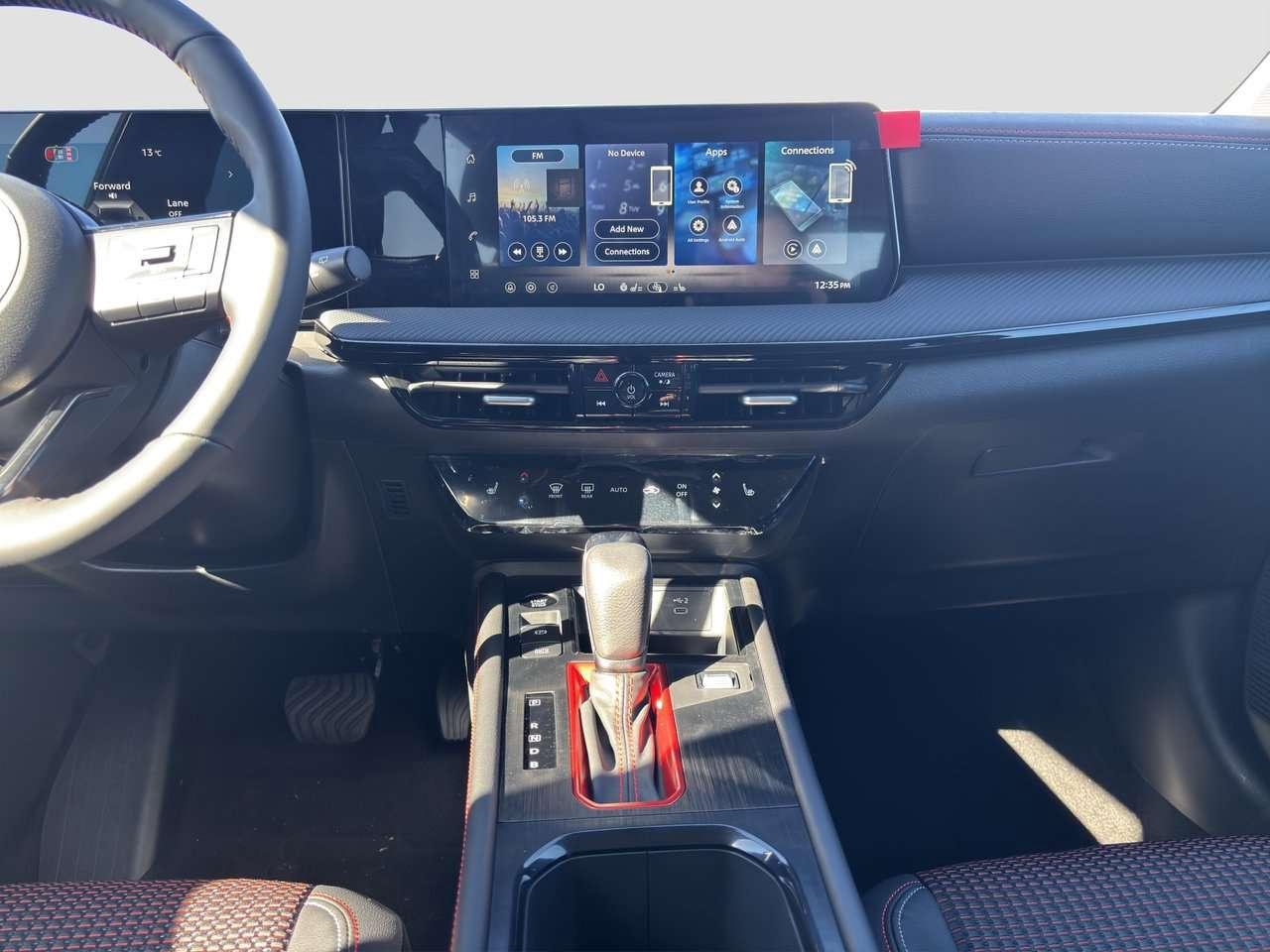 2027 Nissan Kicks SR Premium AWD Photo