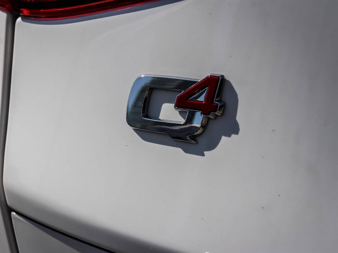 2023 Alfa Romeo Stelvio Veloce AWD Photo