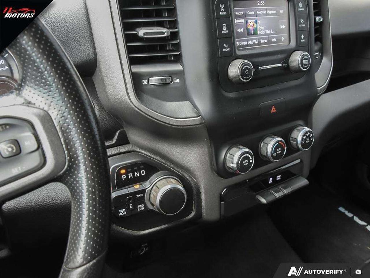 2019 RAM 1500 Tradesman 4x4 Crew Cab 6.4FT Box   NO ACCIDENTS Photo