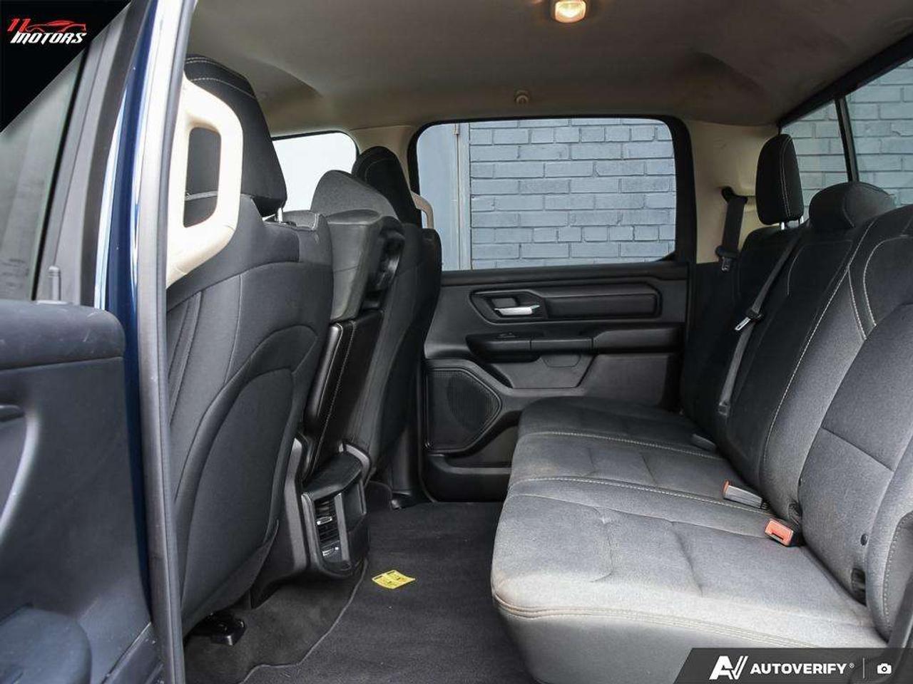 2019 RAM 1500 Tradesman 4x4 Crew Cab 6.4FT Box   NO ACCIDENTS Photo
