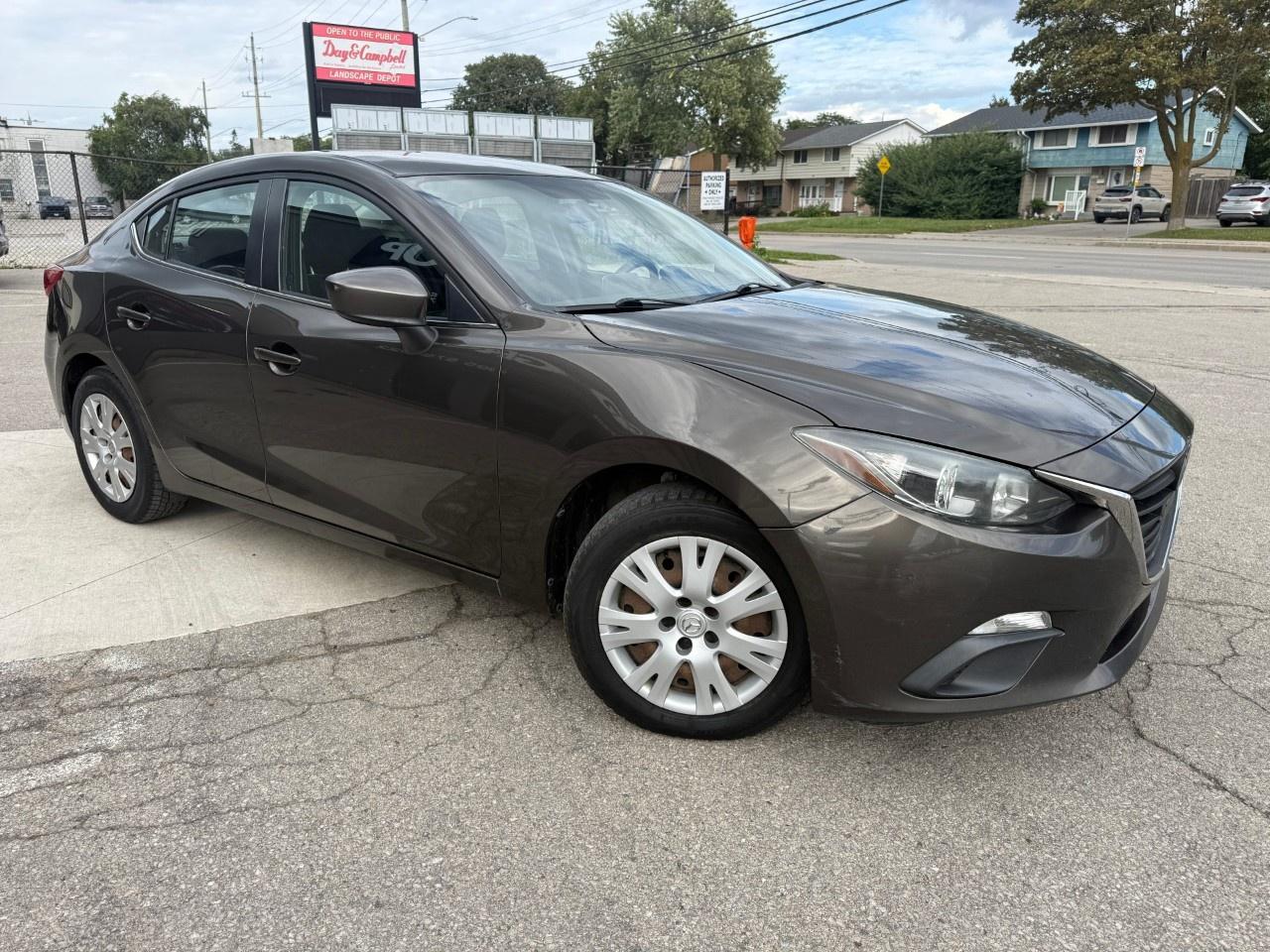 2014 Mazda MAZDA3 4dr Sdn Auto GS-SKY Photo