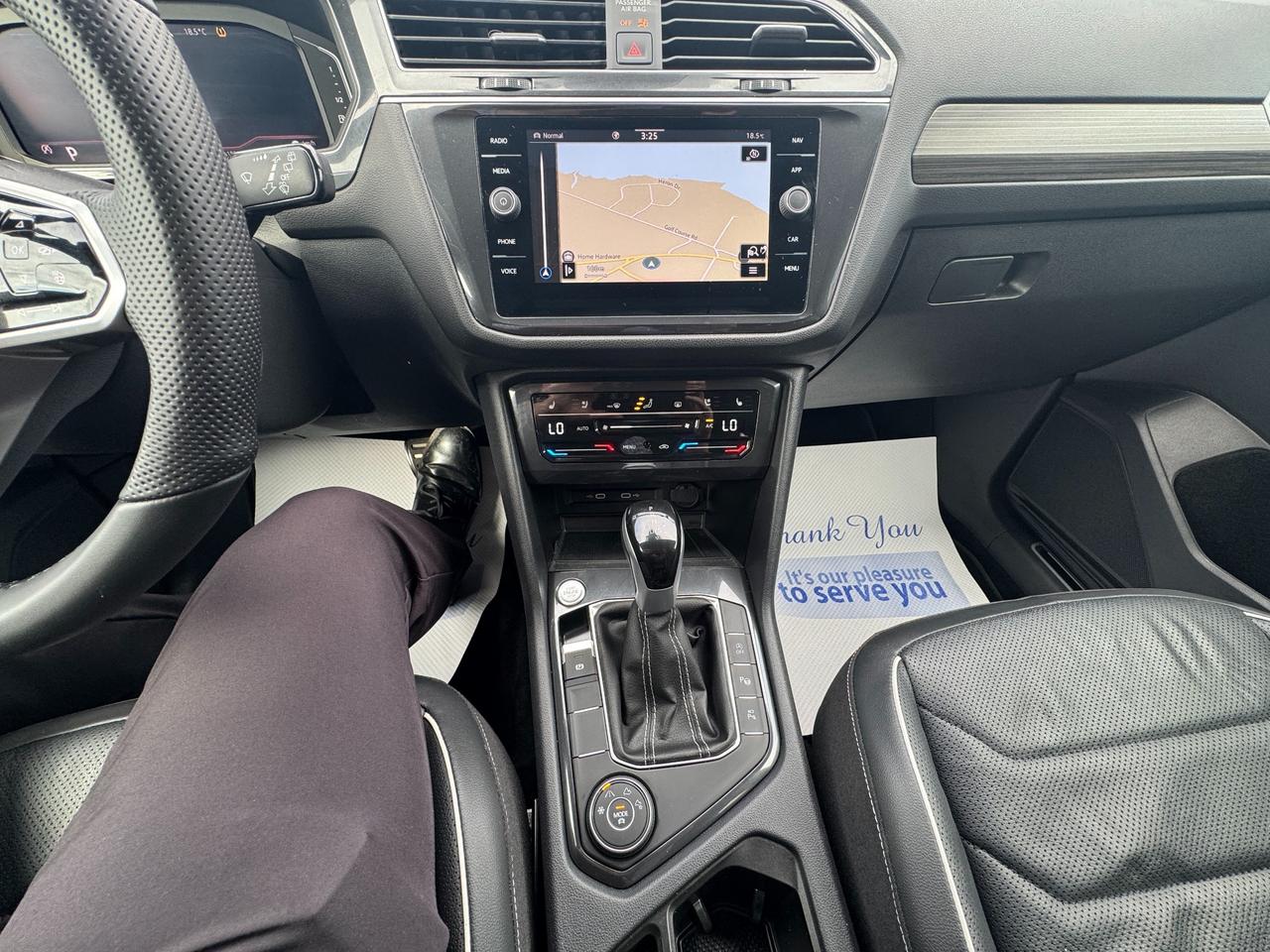 2024 Volkswagen Tiguan Highline R-LINE 4dr All-wheel Drive 4MOTION Photo