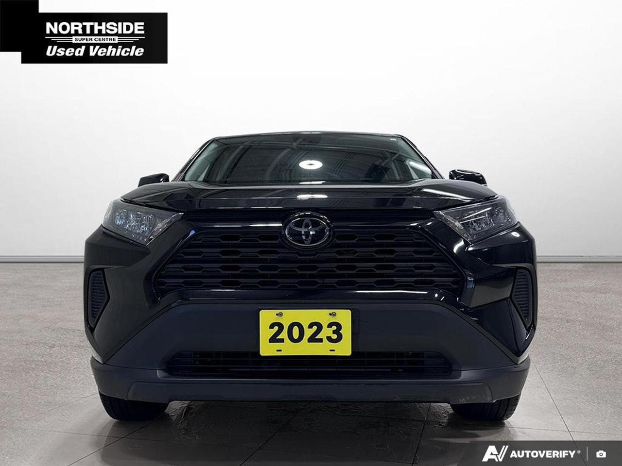 2023 Toyota RAV4 LE AWD Photo5
