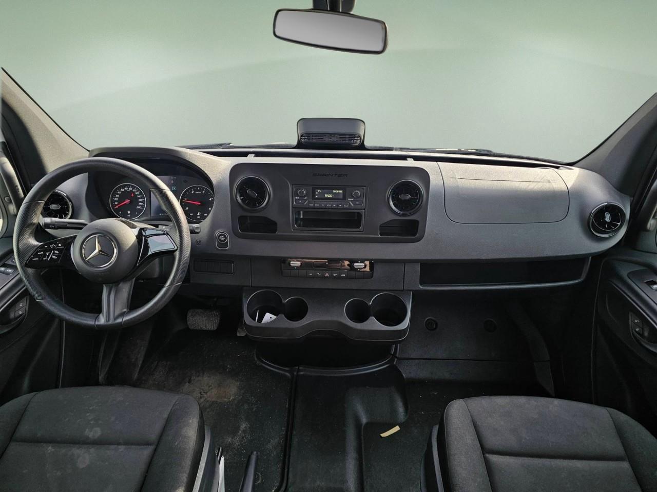 2025 Mercedes-Benz Sprinter 2500 High Roof 4-Cyl Diesel Sprinter 2500 Cargo Van 170 in. WB Rear-Wheel Drive Photo