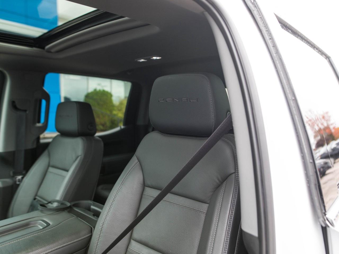 2021 GMC Sierra 1500 Crew Cab Short Box 4-Wheel Drive Denali Photo