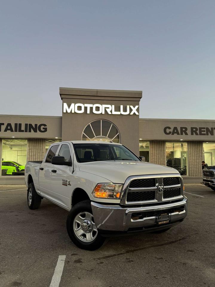 2018 RAM 2500 ST 4x4 Crew Cab 6'4 Box Photo5