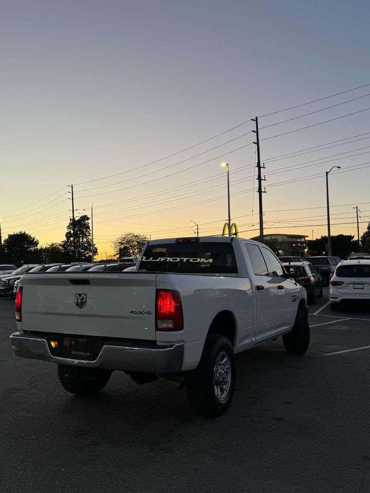 2018 RAM 2500 ST 4x4 Crew Cab 6'4 Box Photo