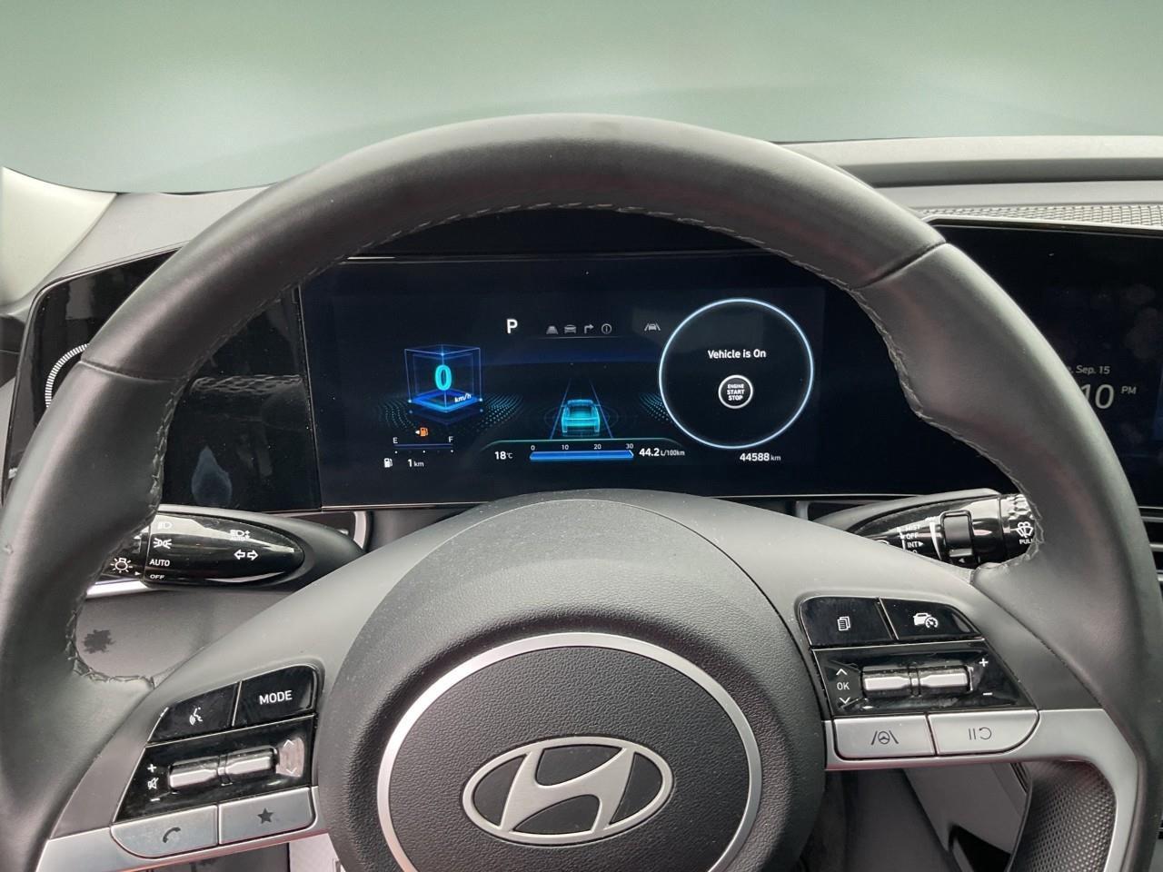 2025 Hyundai Elantra  Photo