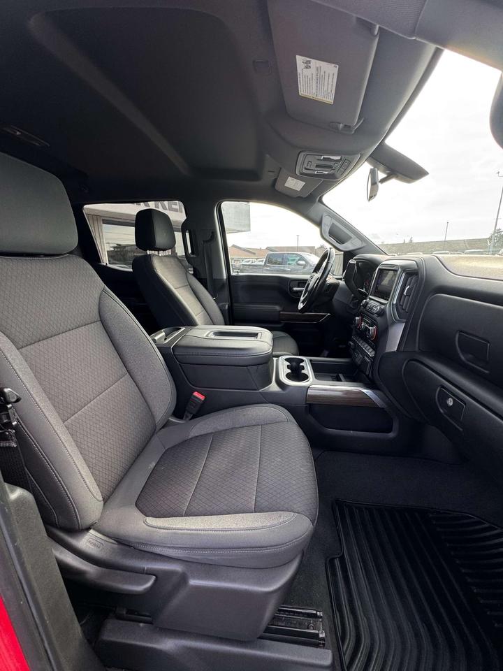 2020 Chevrolet Silverado 1500 4WD Crew Cab 157 RST 6'6 Box Photo