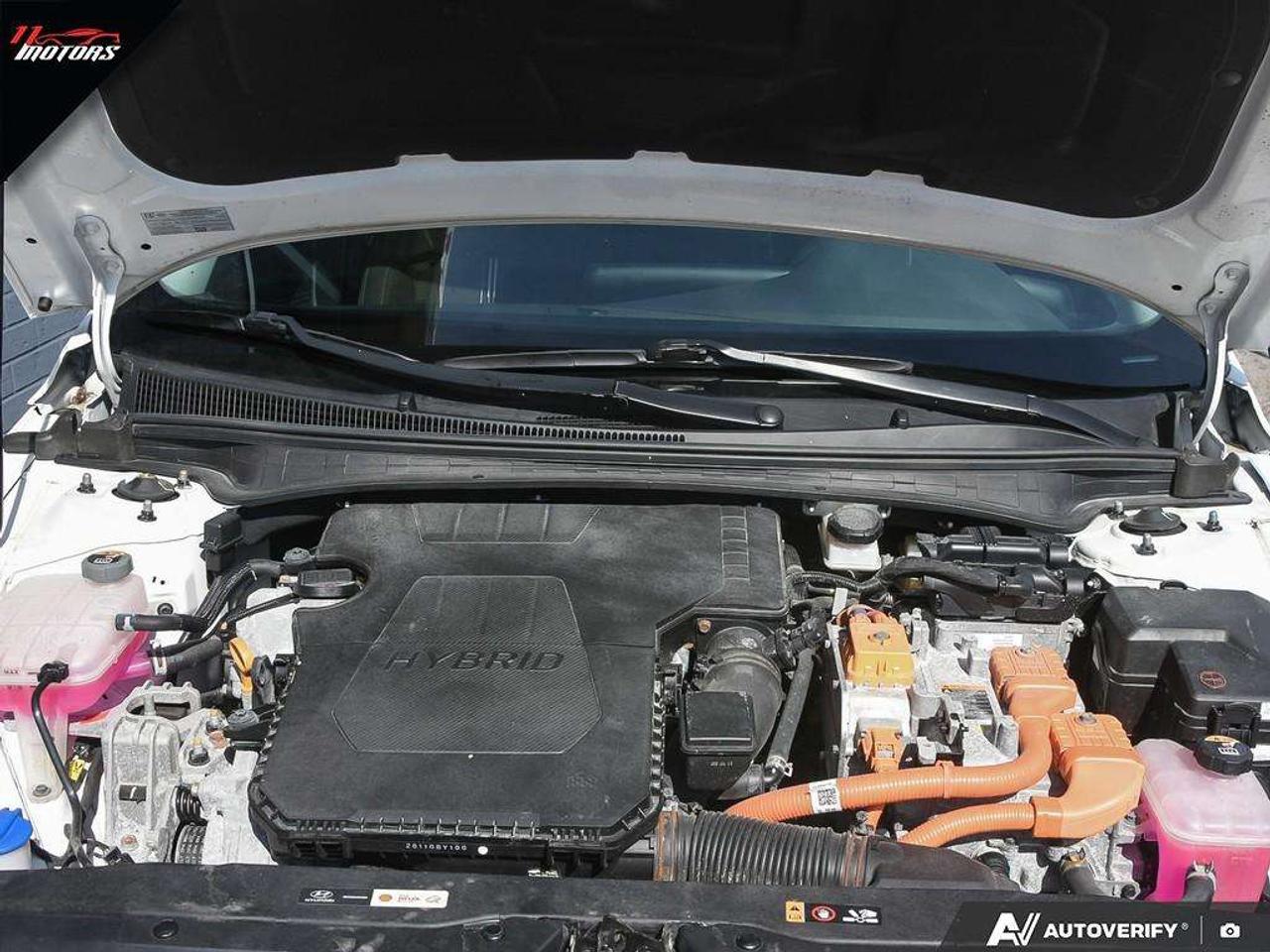 2022 Hyundai Elantra Preferred DCT   HYBRID   LOADED Photo