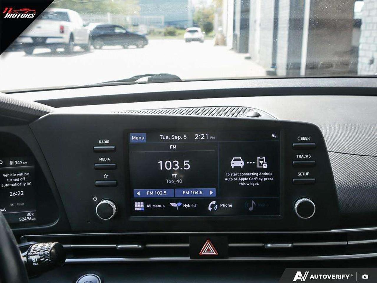 2022 Hyundai Elantra Preferred DCT   HYBRID   LOADED Photo