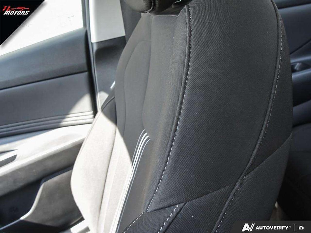 2022 Hyundai Elantra Preferred DCT   HYBRID   LOADED Photo