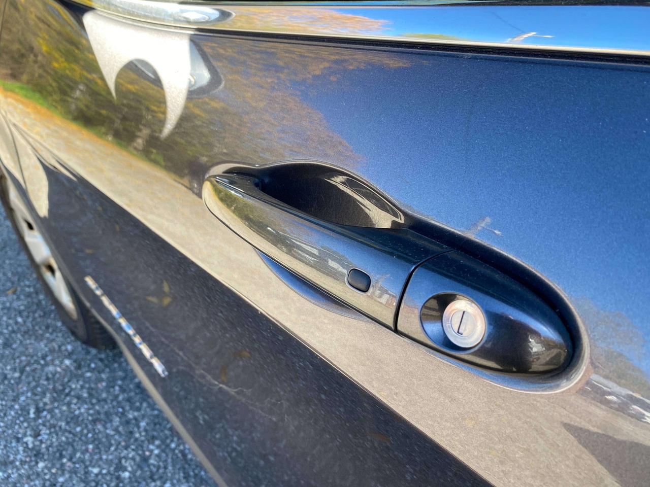 2017 Jeep Cherokee LIMITED, SOLD AS IS, NOT INSPECTED FOR SAFETY! Photo