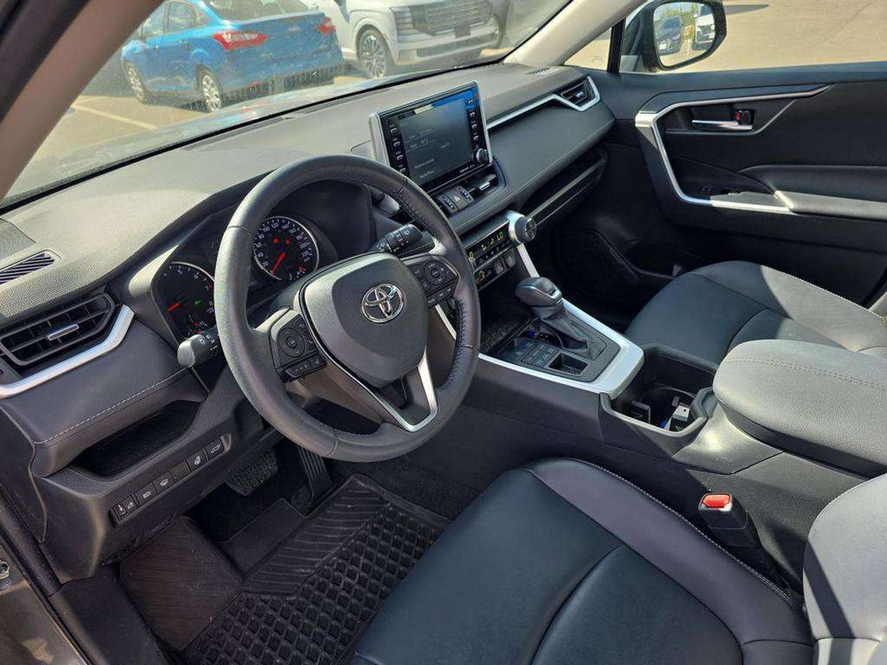 2022 Toyota RAV4 XLE Premium   LEATHER MEM.SEATS S.ROOF 7.1L/100KM Photo