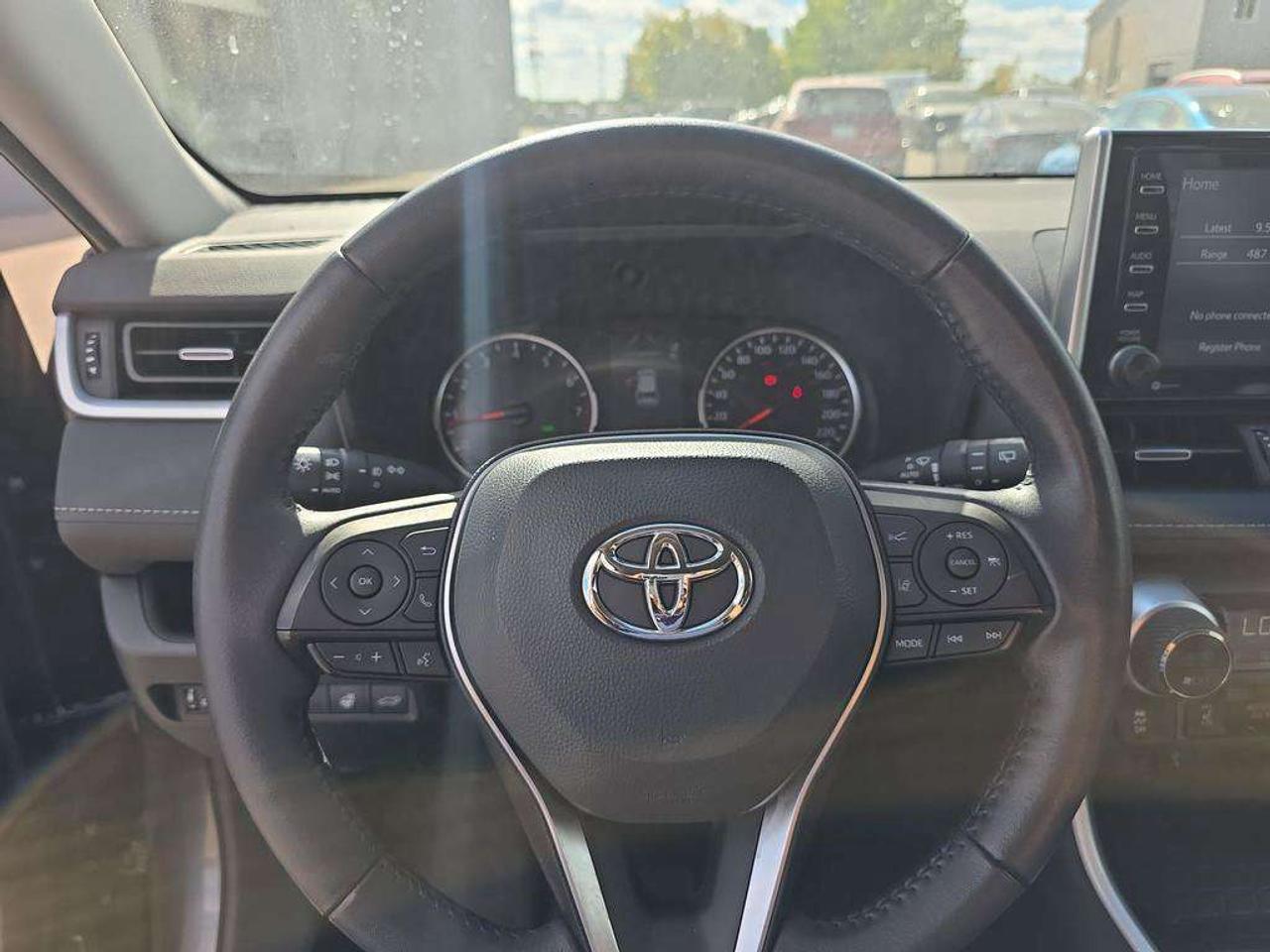 2022 Toyota RAV4 XLE Premium   LEATHER MEM.SEATS S.ROOF 7.1L/100KM Photo