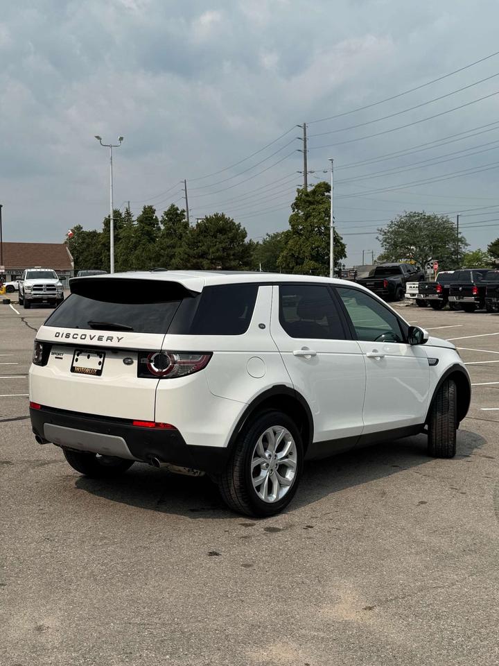 2016 Land Rover Discovery Sport 4WD 4dr HSE Photo