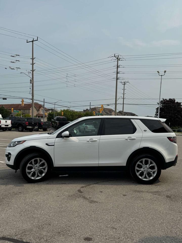 2016 Land Rover Discovery Sport 4WD 4dr HSE Photo