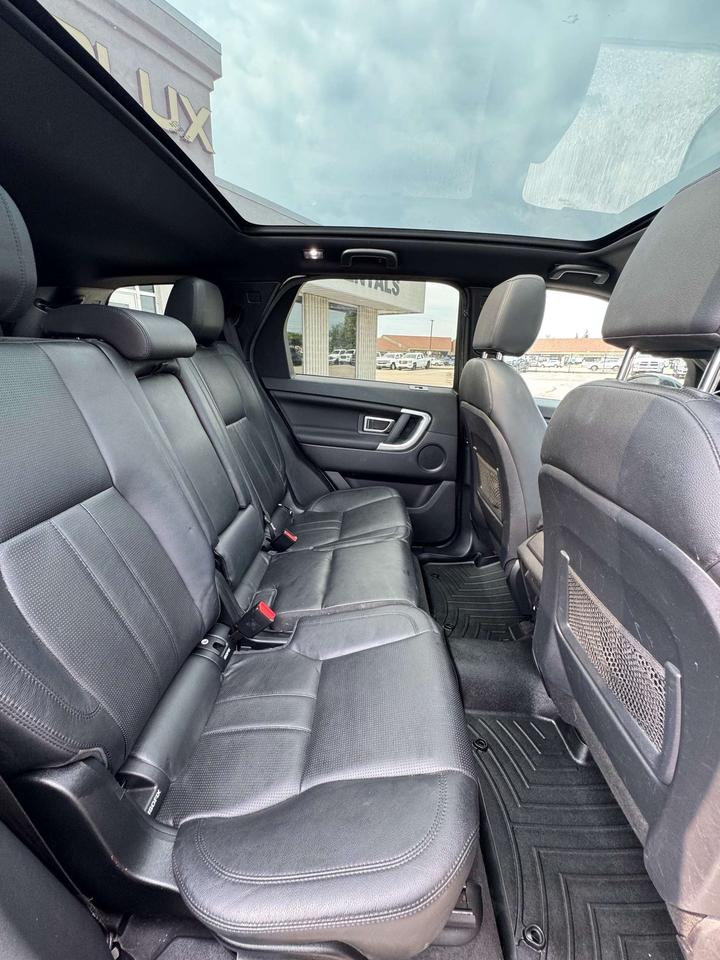 2016 Land Rover Discovery Sport 4WD 4dr HSE Photo