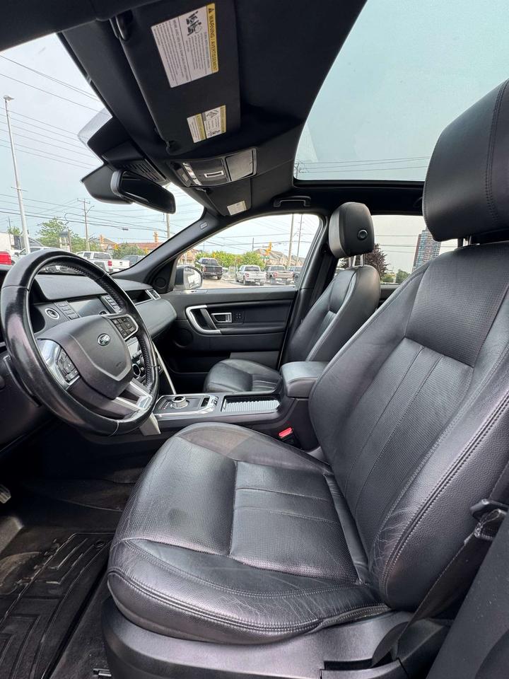 2016 Land Rover Discovery Sport 4WD 4dr HSE Photo