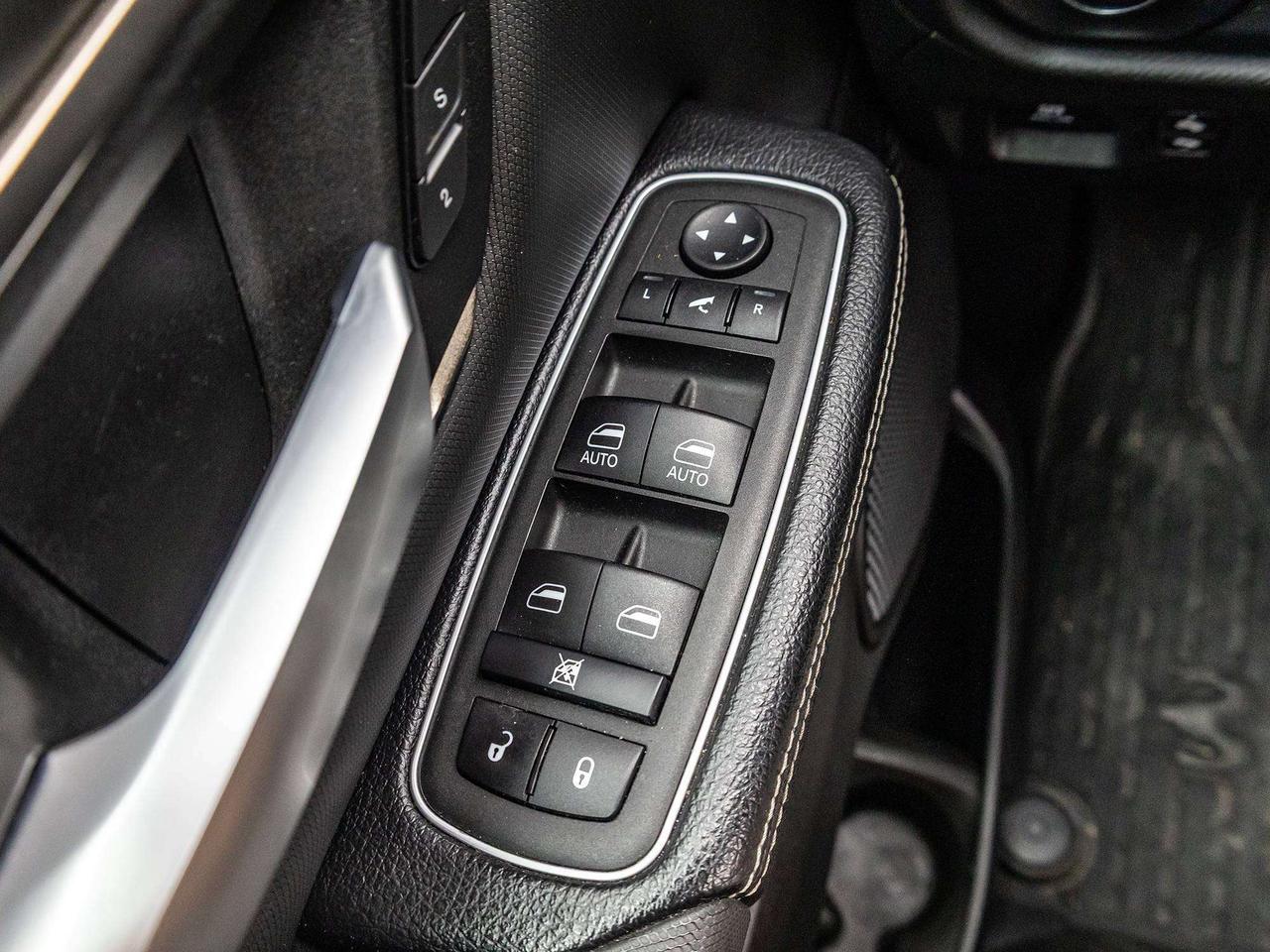 2023 RAM 1500 SPORT Photo