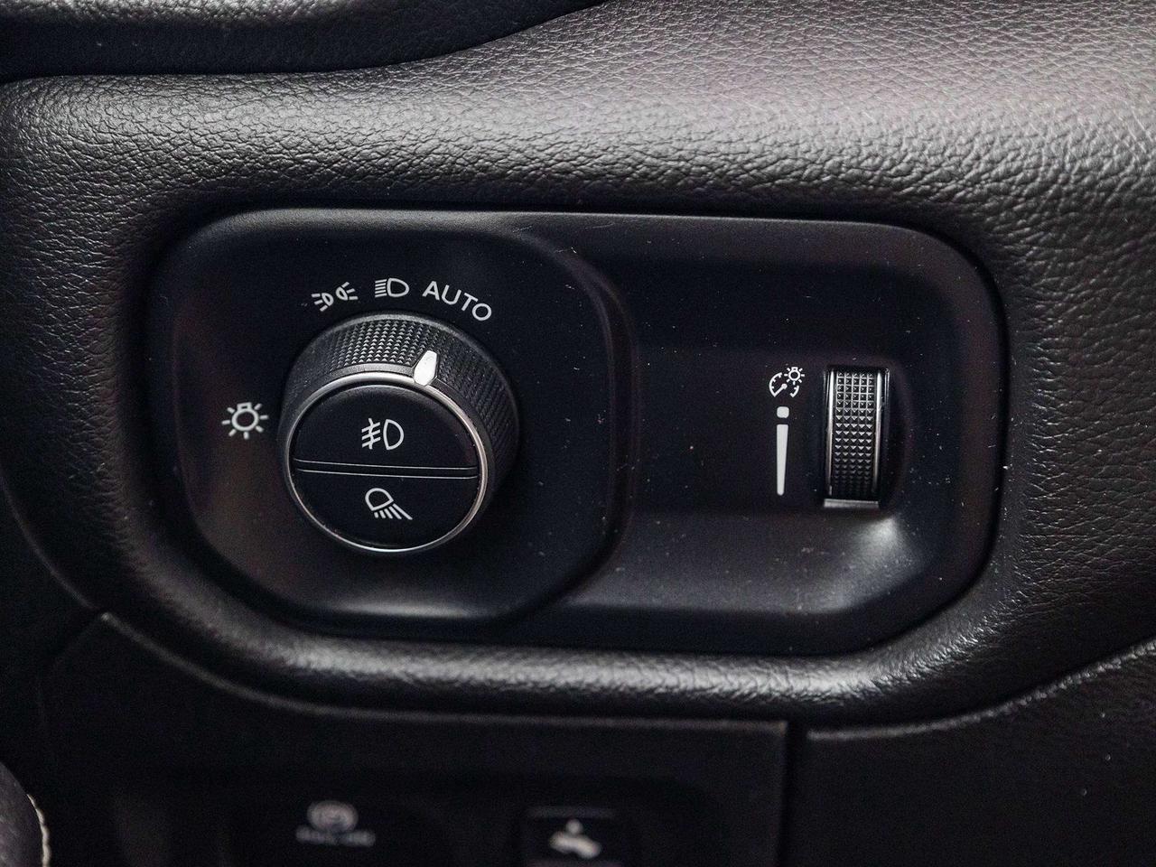 2023 RAM 1500 SPORT Photo